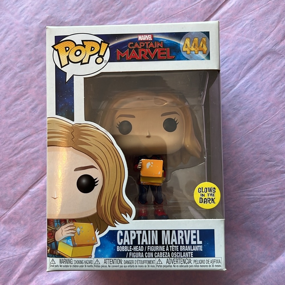 Funko pop glow in the dark captain marvel